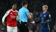 El Atlético de Madrid traslada a UEFA su malestar por el arbitraje en el Emirates