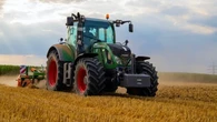Muere un hombre en A Coruña tras quedar atrapado entre un tractor y un árbol