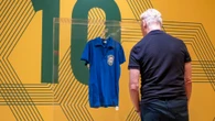 Pagan una auténtica fortuna por la camiseta con la que Pelé ganó su primer Mundial en 1958