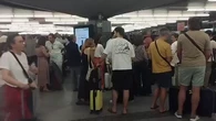 Una avería en un taller de Renfe provoca que ni entren ni salgan trenes desde Atocha