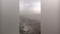 VIDEO: Un reventón térmico sorprende a los bañistas en Motril y obliga a desalojar varias playas