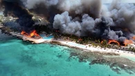 VÍDEO: Muere una mujer y 1.700 personas son evacuadas por un incendio en un resort de República Dominicana