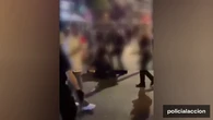 VÍDEO: Nueva pelea multitudinaria a las puertas de una discoteca de Salou