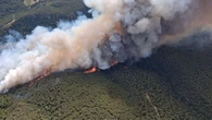 Un ES-Alert obliga a evacuar cuatro urbanizaciones de Querol por el incendio de Aiguamúrcia