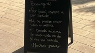 Un bar de Badalona limita a 30 minutos el tiempo para consumir una bebida
