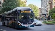 Un conductor de autobús evita una agresión sexual en San Fermín: le retiene hasta que viene la Policía