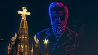 VÍDEO: Espectaculares imágenes de la bendición del Papa León XIV a la Torre de Jesús con recuerdo a Gaudí