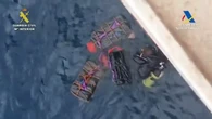 Detenido un buzo tras intentar extraer 101 kilos de cocaína del casco de un buque en el puerto de Las Palmas
