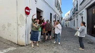 Incomunicados y al límite: vecinos de Cazalla de la Sierra, hartos de los continuos cortes de cobertura e Internet