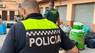 Macro dispositivo contra el top manta en Roses con 1 detenido y más de una veintena de identificaciones