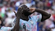 Bélgica se venga Trump imitando su baile tras eliminar a Estados Unidos del Mundial