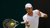 Rafa Jódar arrolla a Gill en el primer partido de su carrera en Wimbledon y se medirá a Carreño en segunda ronda