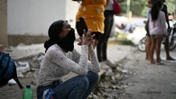 Venezuela, cada vez con menos esperanza y más indignación tras cuatro días de rescates