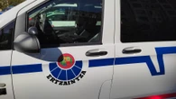 Detenido en Vitoria el conductor de una furgoneta que transportaba a once personas, una de ellas en el maletero