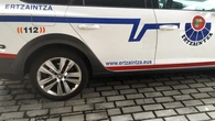 Agreden a agentes de la Policía Local y Ertzainza por sancionar a un joven que realizó una pintada