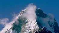 Rescatan a tres españoles de la montaña más alta de Perú: uno de ellos sufre ceguera temporal