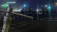 Un incendio en la planta menos cuatro de un aparcamiento deja seis coches completamente calcinados