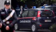 Más de 30 personas tomadas como rehenes por unos supuestos ladrones en un atraco a un banco en Nápoles