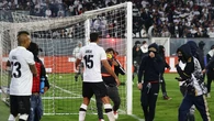 Tragedia en la Libertadores: dos aficionados del Colo Colo muertos y partido suspendido por la invasión de los barras bravas
