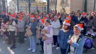 La Plaza Mayor de Palma del Río celebra con gran éxito sus singularidades Campanadas de Naranja