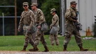 Trump comienza a desplegar al ejército en Chicago en otro importante paso para llevar a los militares a ciudades demócratas