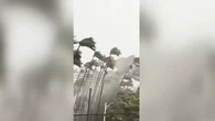 VÍDEO: El tifón Kajiki arrasa el sureste asiático y deja al menos 3 muertos y 13 heridos