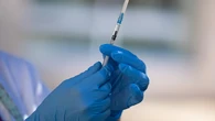 La muerte de una niña por meningitis activa en Ourense el protocolo de prevención