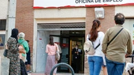 El paro se reduce hasta 2.419.712 personas, el nivel más bajo en un marzo desde 2008