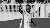 Muere Ndiaye, futbolista y capitán del Ouakam de 28 años, en pleno partido y este sigue jugándose