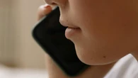 Una mujer llama al teléfono de emergencias minutos antes de su asesinato: quedan registrados sus gritos