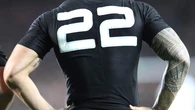 Muere un joven tras un desafío viral inspirado en el rugby en Nueva Zelanda en el que chocas de frente sin protección