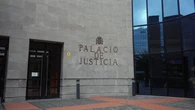 Muere una mujer de 32 años después de que su madre presuntamente le obligara a inhalar gases