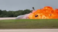 VÍDEO: Impactantes imágenes de la explosión de un jet privado en la que han muerto dos pilotos