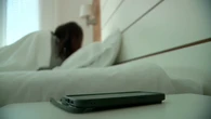 Dormir por adelantado no funciona: el auge del “sleep banking” choca con la ciencia del sueño