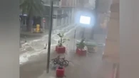 VÍDEO: Grandes trombas de agua en Cullera provocan la alarma para los vecinos y las autoridades