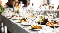 Un banquete con sorpresa: al menos 46 afectados por salmonella en una boda en Cantabria