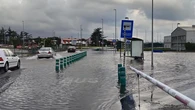 Una fuerte tromba de agua inunda Santander provocando numerosas incidencias