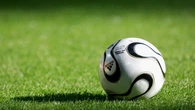 Muere un futbolista de 23 años tras recibir una patada en la cabeza en pleno partido