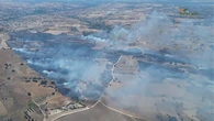 Última hora del incendio forestal de Méntrida, en directo: pasa a nivel 2 y activa la alerta en Madrid donde el humo es visible