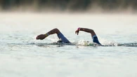 Muere un triatleta durante la prueba de natación del Ironman de Vitoria