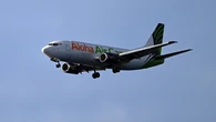 Una azafata sale disparada trLa historia del avión que perdió el techo en el aire: una azafata salió disparada y sobrevivieron 94 pasajerosas desprenderse el techo de un avión