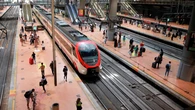 Interrumpida la circulación de trenes en Atocha por una falta de tensión que afecta a toda la estación