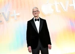 Guys, I don’t think Tim Cook knows how to monetize AI
