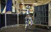 Boston Dynamics’ electric Atlas humanoid executes autonomous automotive parts picking