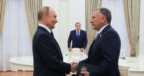 Putin gave U.S. envoy award for CIA official whose son died fighting for Russia