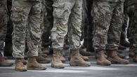 US to automatically register young men into military draft
