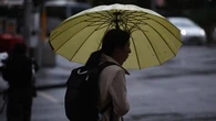 Australia is in for an unusually warm winter. So why was the beginning of June so cold?