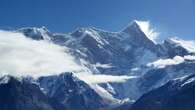 Scientists discover thousands of 41,000-year-old viruses in Himalayan ice