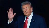 Trump's company loses half a billion dollars in three months