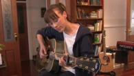 Musician reunited with late husband's guitar after a month of agony